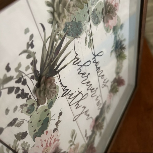 KIRKLAND’S • Home Succulent Wreath Shadowbox - Picture 2 of 8